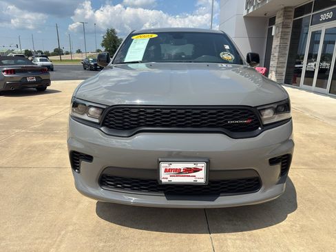 Used 2025 Dodge Durango GT AWD/4WD image 4