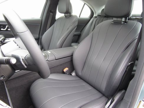 Certified 2024 Mercedes-Benz E 350 4MATIC Sedan image 11