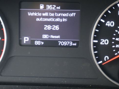 Used 2022 Kia Seltos S FWD image 9