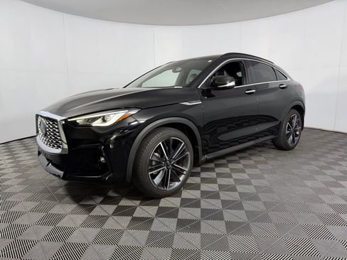 Used 2023 INFINITI QX55 Luxe w/ Cargo Package image 3