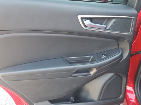Used 2024 Ford Edge SEL AWD/4WD image 14