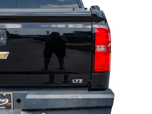 Used 2016 Chevrolet Silverado 2500 LTZ w/ Duramax Plus Package AWD/4WD image 53