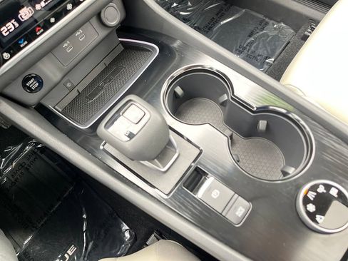 Used 2024 Nissan Rogue SL w/ SL Premium Package image 25