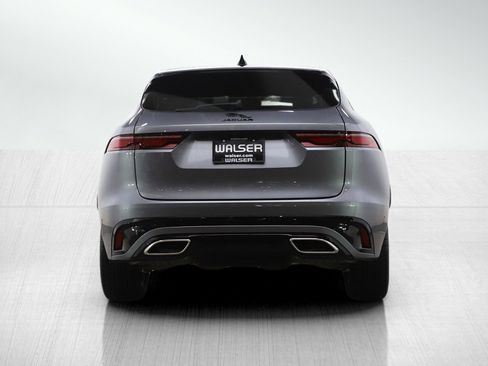 Used 2025 Jaguar F-PACE R-Dynamic S image 4
