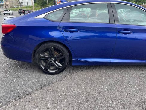 Used 2019 Honda Accord Sport image 8