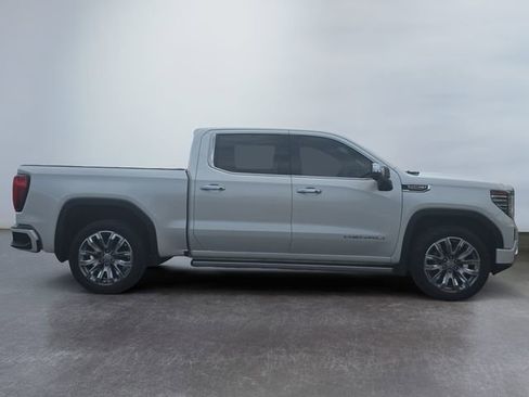 Used 2023 GMC Sierra 1500 Denali w/ Denali Reserve Package AWD/4WD image 6
