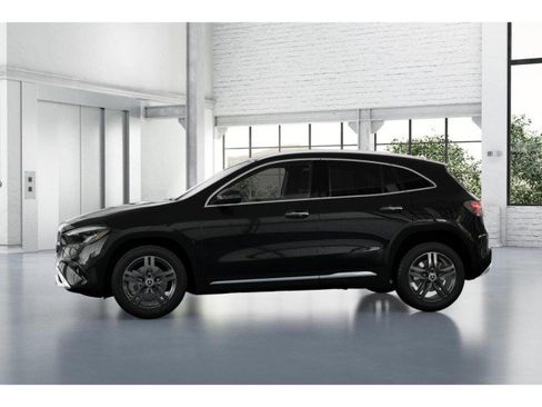 Certified 2025 Mercedes-Benz GLA 250 250 image 34