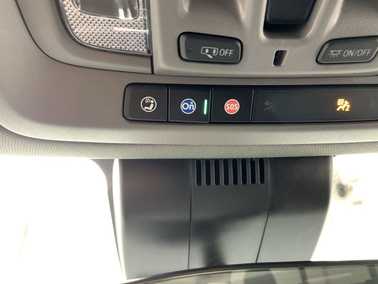 Used 2023 Chevrolet Silverado 1500 RST AWD/4WD image 29