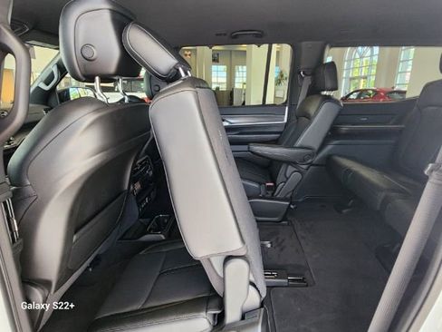 New 2024 Jeep Wagoneer Series II w/ Convenience Group I image 21