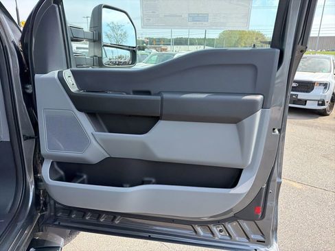 New 2026 Ford F450 XL image 17