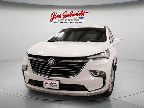 Used 2023 Buick Enclave Premium w/ Experience Buick Package AWD/4WD image 3