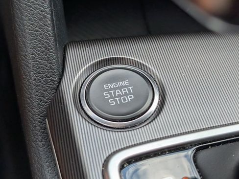 Used 2026 Kia Sportage EX FWD image 65