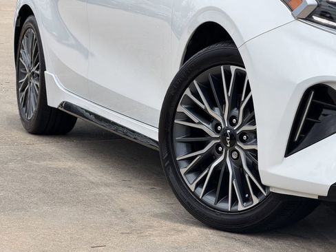 Used 2023 Kia Forte GT-Line FWD image 12