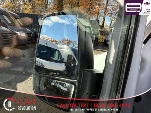 Used 2022 Ford Transit 350 XLT image 38