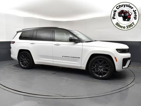New 2026 Jeep Grand Cherokee L Summit image 1