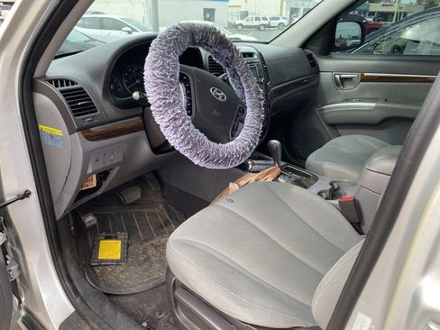 Used 2012 Hyundai Santa Fe GLS image 5