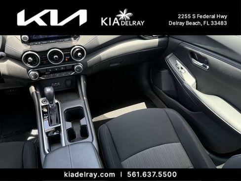 Used 2023 Nissan Sentra SV FWD image 14