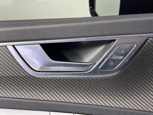 Used 2021 Audi RS 6 image 40