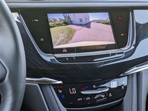 New 2025 Cadillac XT6 Premium Luxury image 16