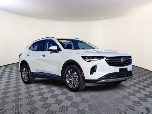 Used 2023 Buick Envision Essence image 2