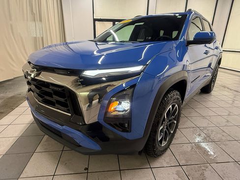 Certified 2025 Chevrolet Equinox ACTIV w/ Safety and Technology Package image 10