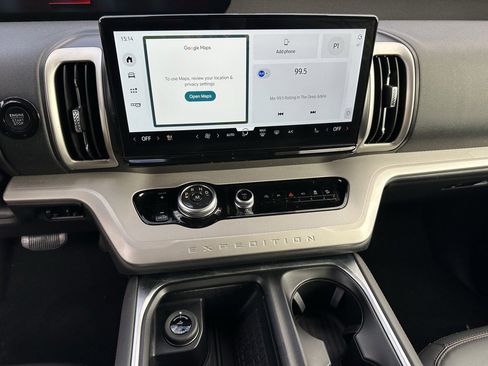 Used 2025 Ford Expedition Max Active image 28