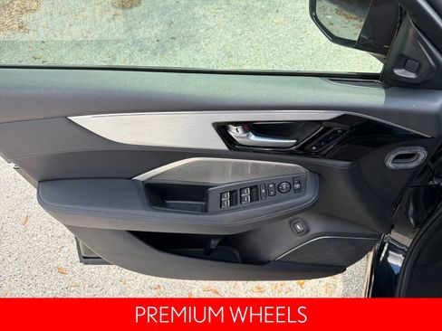 Used 2024 Acura MDX FWD image 19