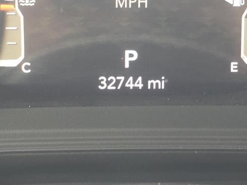 Used 2024 Jeep Wrangler Unlimited Sport AWD/4WD image 23