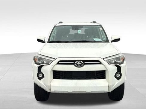 Used 2024 Toyota 4Runner SR5 image 7