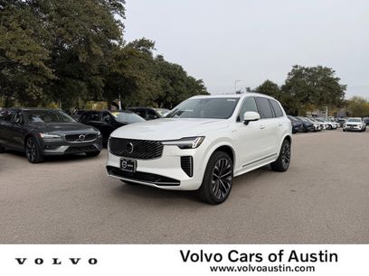 New 2026 Volvo XC90 T8 Plus
