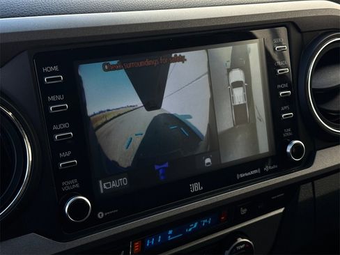 Certified 2023 Toyota Tacoma TRD Off-Road image 21