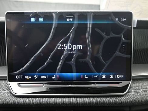 New 2026 Volkswagen Tiguan S FWD image 11
