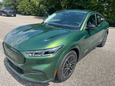 New 2025 Ford Mustang Mach-E Premium image 4