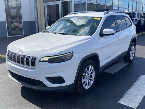 Used 2020 Jeep Cherokee Latitude image 4