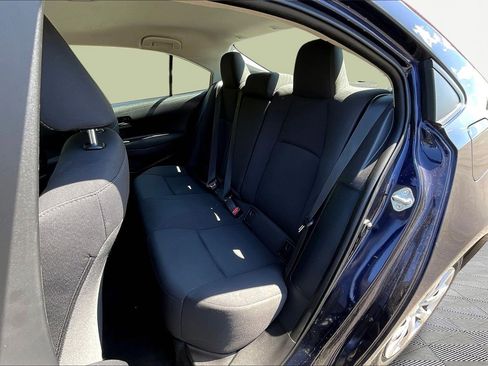 Used 2024 Toyota Corolla LE image 23