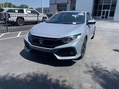 Used 2018 Honda Civic EX image 4