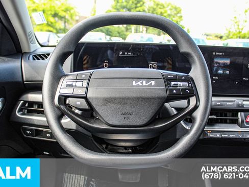 Used 2025 Kia K4 FWD image 24
