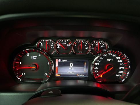 Used 2015 GMC Sierra 2500 SLT w/ Duramax Plus Package image 16