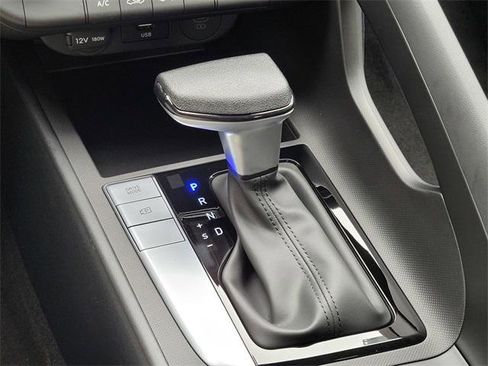 New 2026 Hyundai Elantra SE image 19