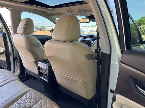 Used 2023 Nissan Murano Platinum w/ Cargo Package FWD image 23