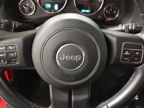 Used 2014 Jeep Wrangler Unlimited Sahara w/ Max Tow Package image 35