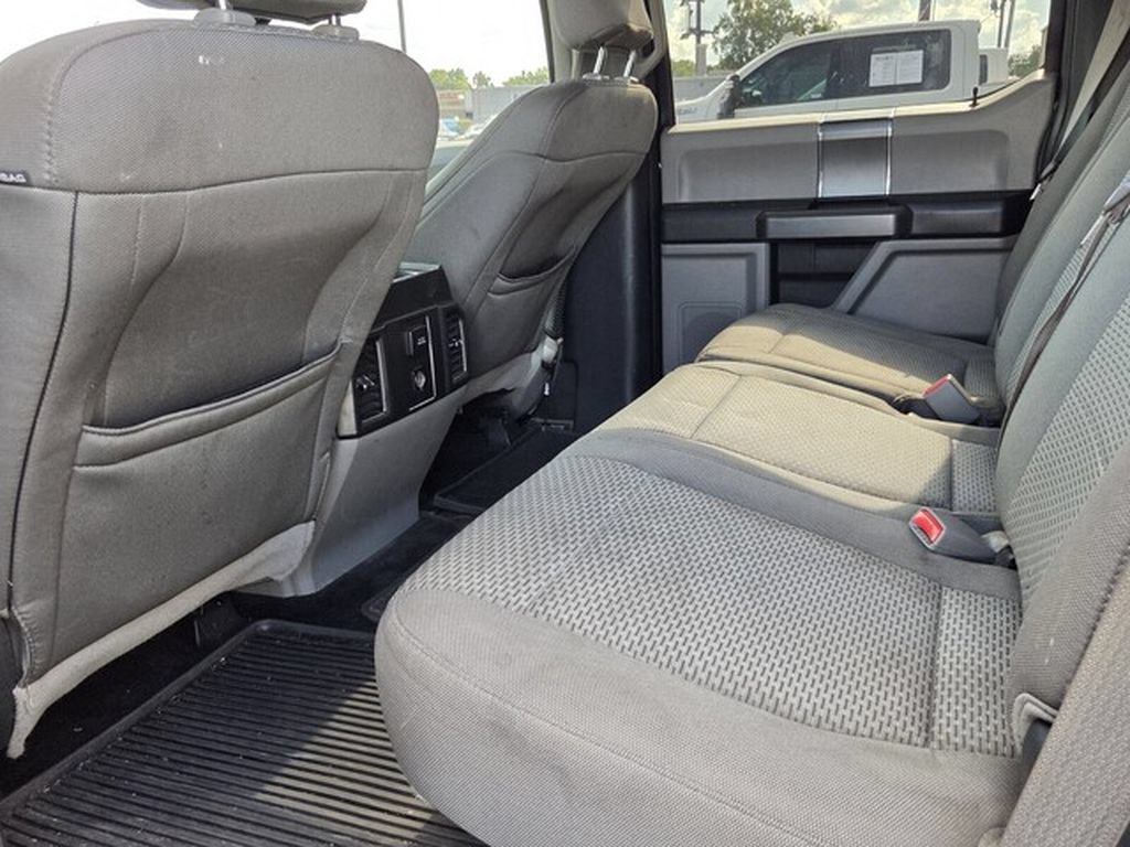 Used 2016 Ford F150 XLT w/ Equipment Group 302A Luxury RWD image 6