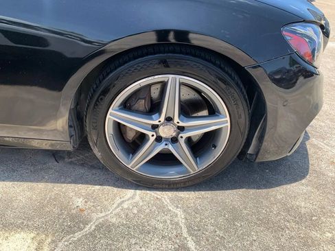 Used 2017 Mercedes-Benz E 300 image 25