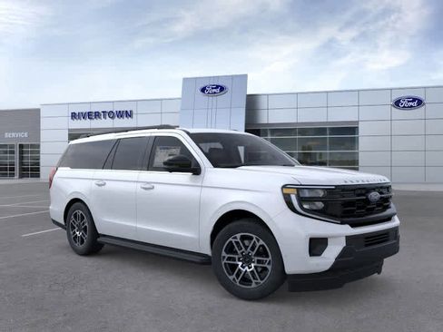 New 2025 Ford Expedition Max Active image 7