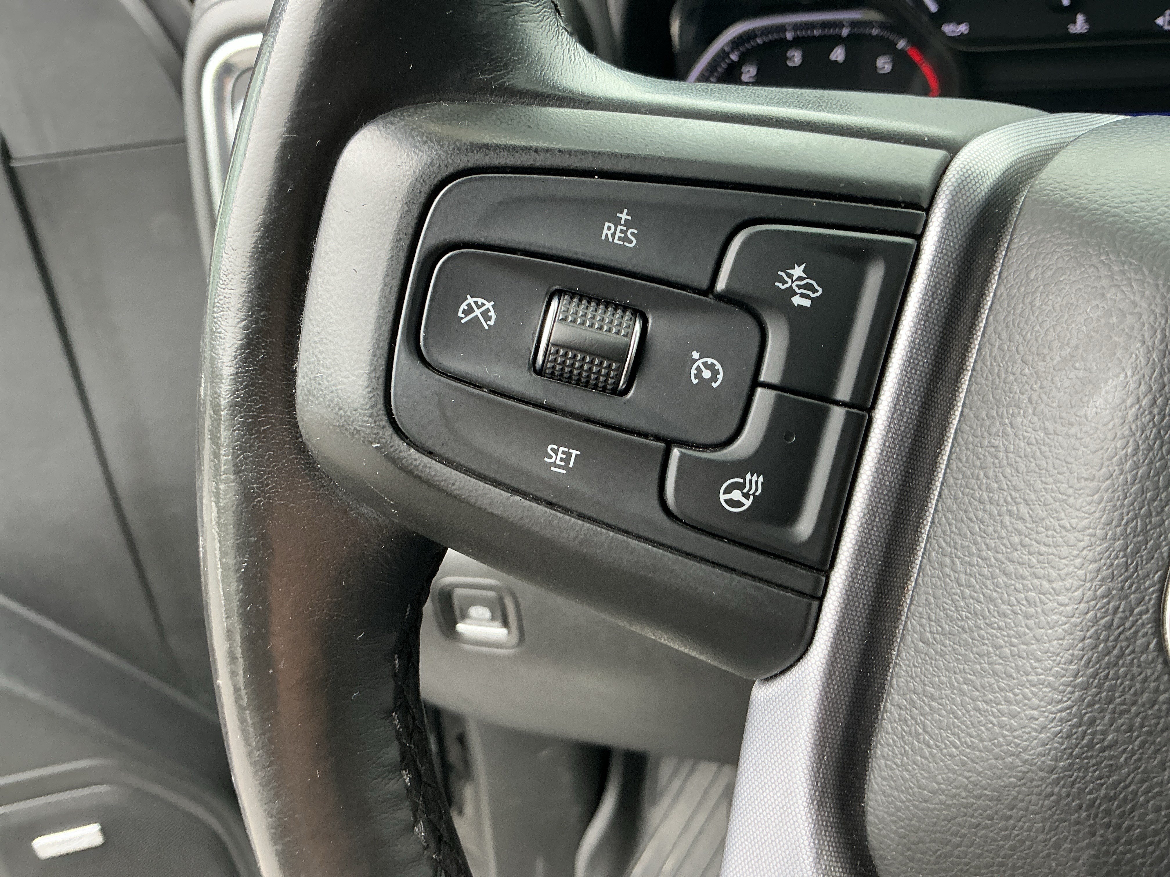 Used 2021 GMC Sierra 1500 SLT w/ SLT Premium Plus Package AWD/4WD image 17