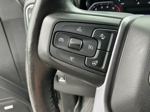 Used 2021 GMC Sierra 1500 SLT w/ SLT Premium Plus Package AWD/4WD image 17