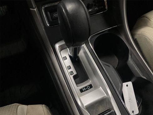 Used 2019 Subaru Ascent Premium AWD/4WD image 24