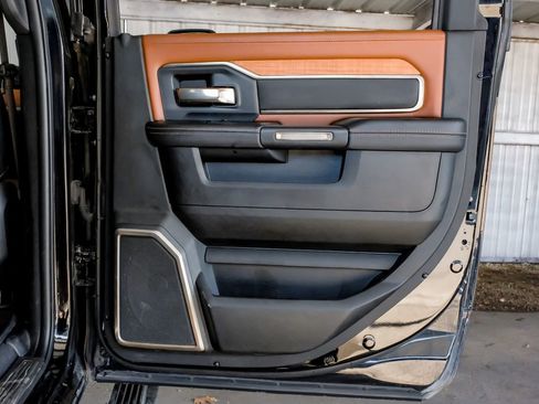 Used 2024 RAM 2500 Limited image 48