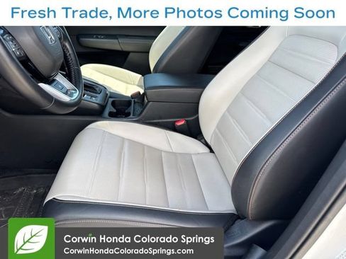 Used 2025 Honda CR-V Sport Touring image 9