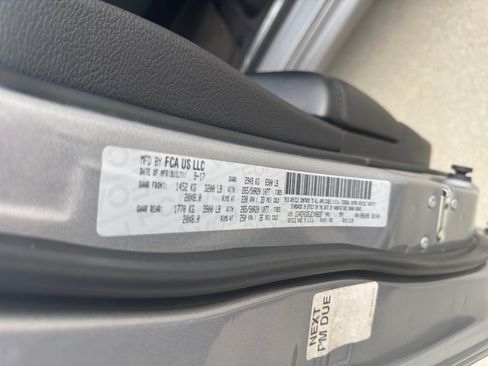 Used 2018 Dodge Durango GT RWD image 39